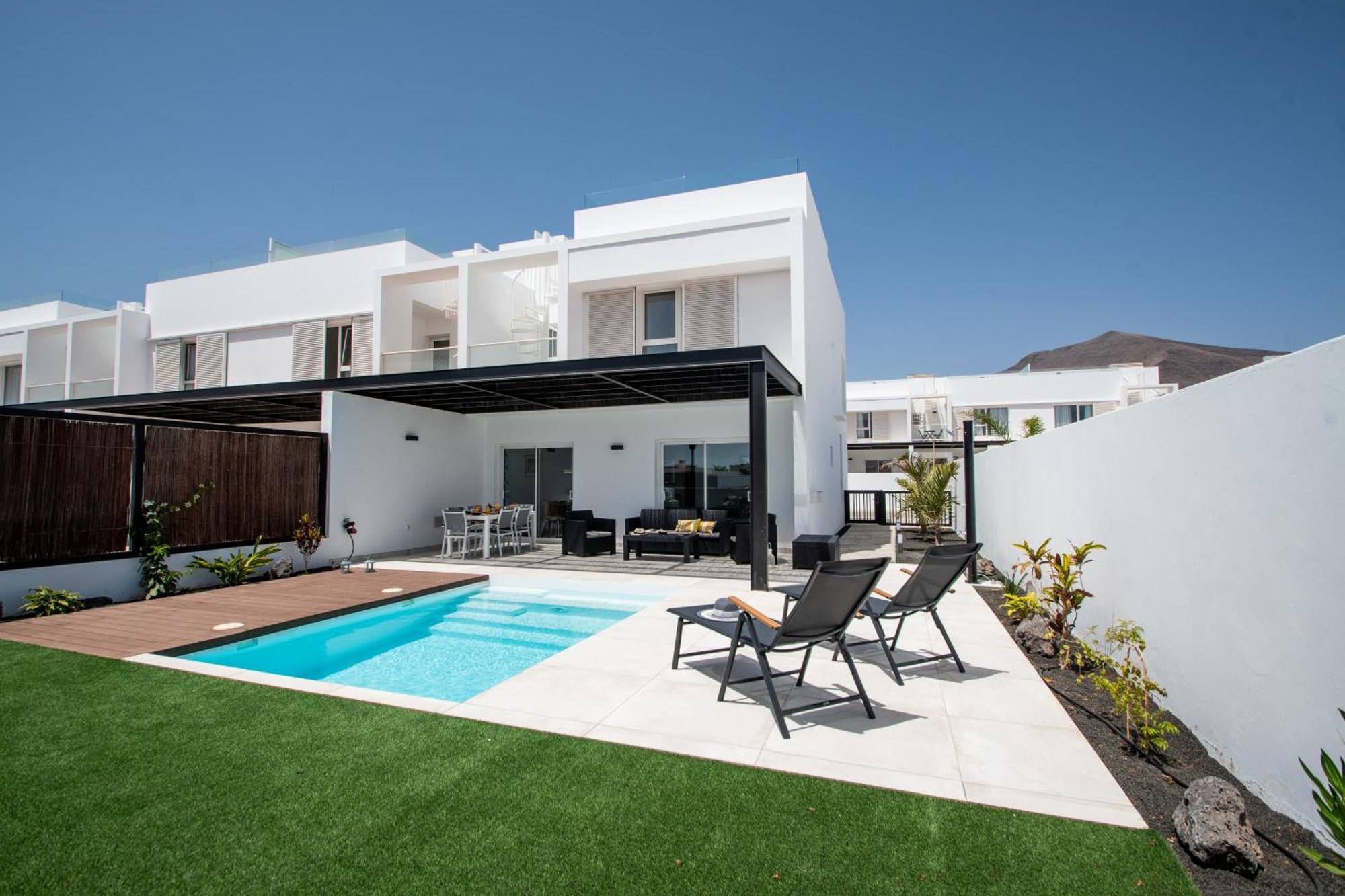 Serena Villa 38 - Heated Pool, Sea Views, Ac, High Speed Internet Playa Blanca  Exteriér fotografie